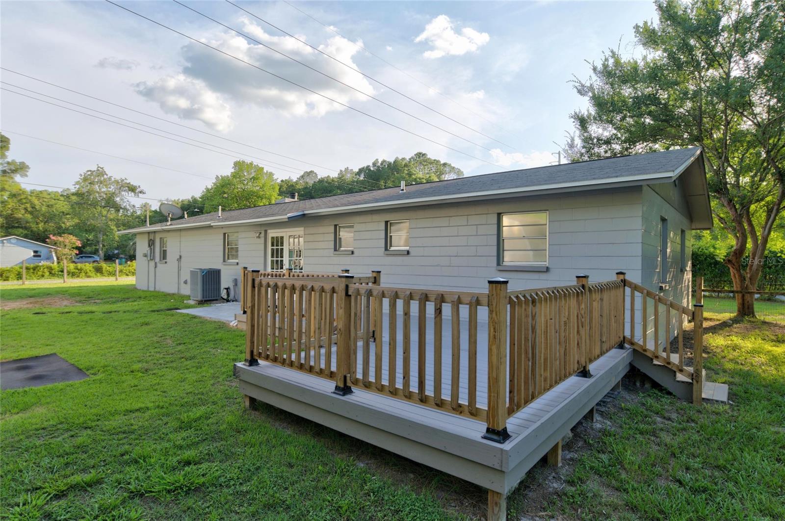 SOUTHSIDE TERRACE - Residential