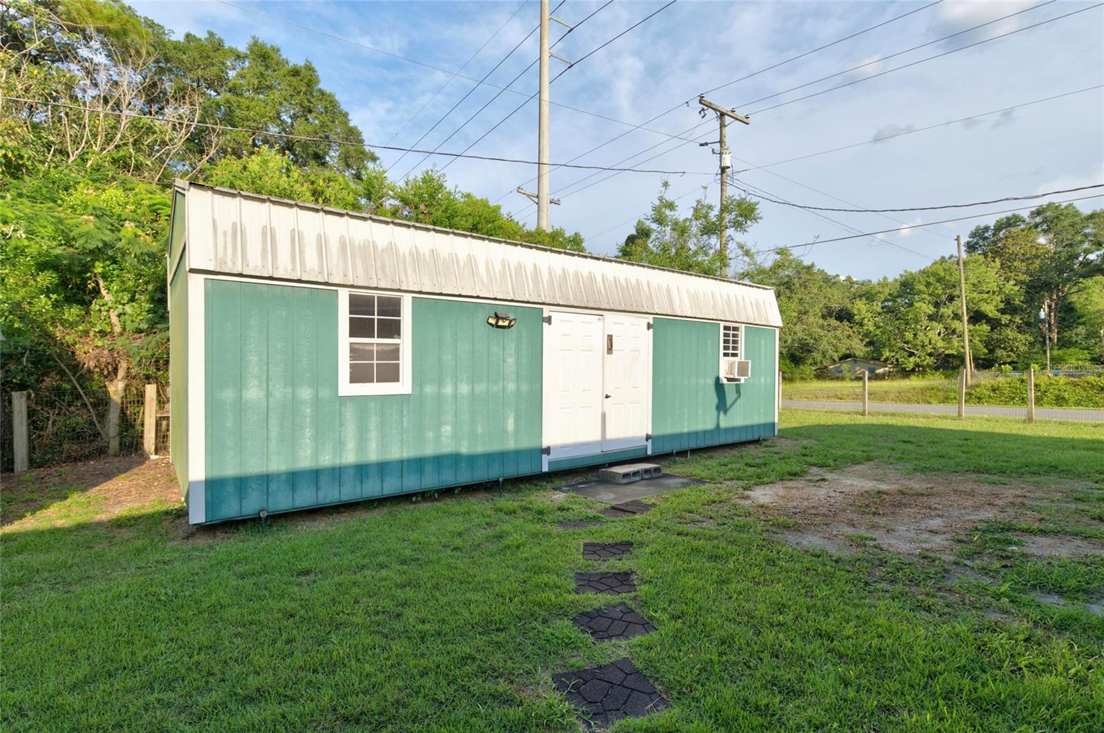 SOUTHSIDE TERRACE - Residential
