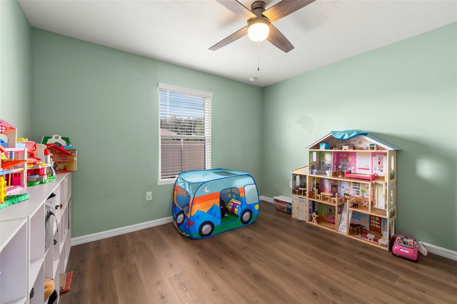 OAK RIDGE AT HIGH SPGS PH III PB 37 PG 30 - Residential