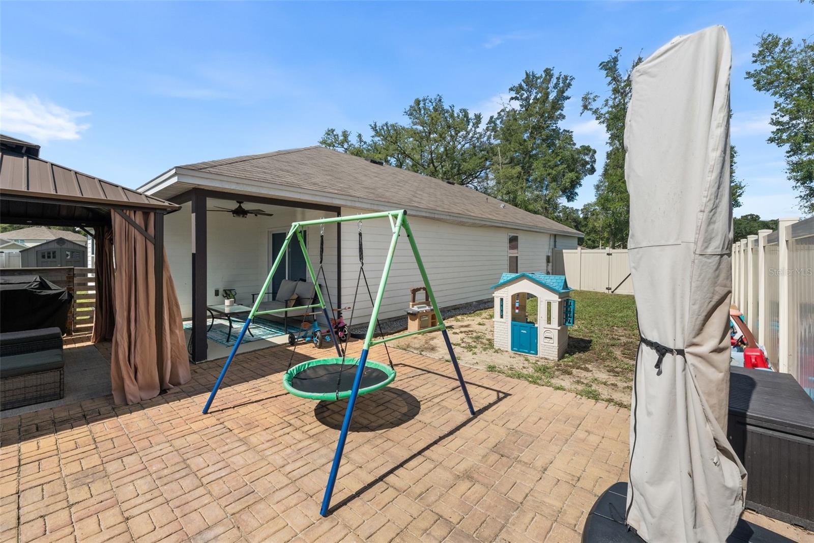 OAK RIDGE AT HIGH SPGS PH III PB 37 PG 30 - Residential