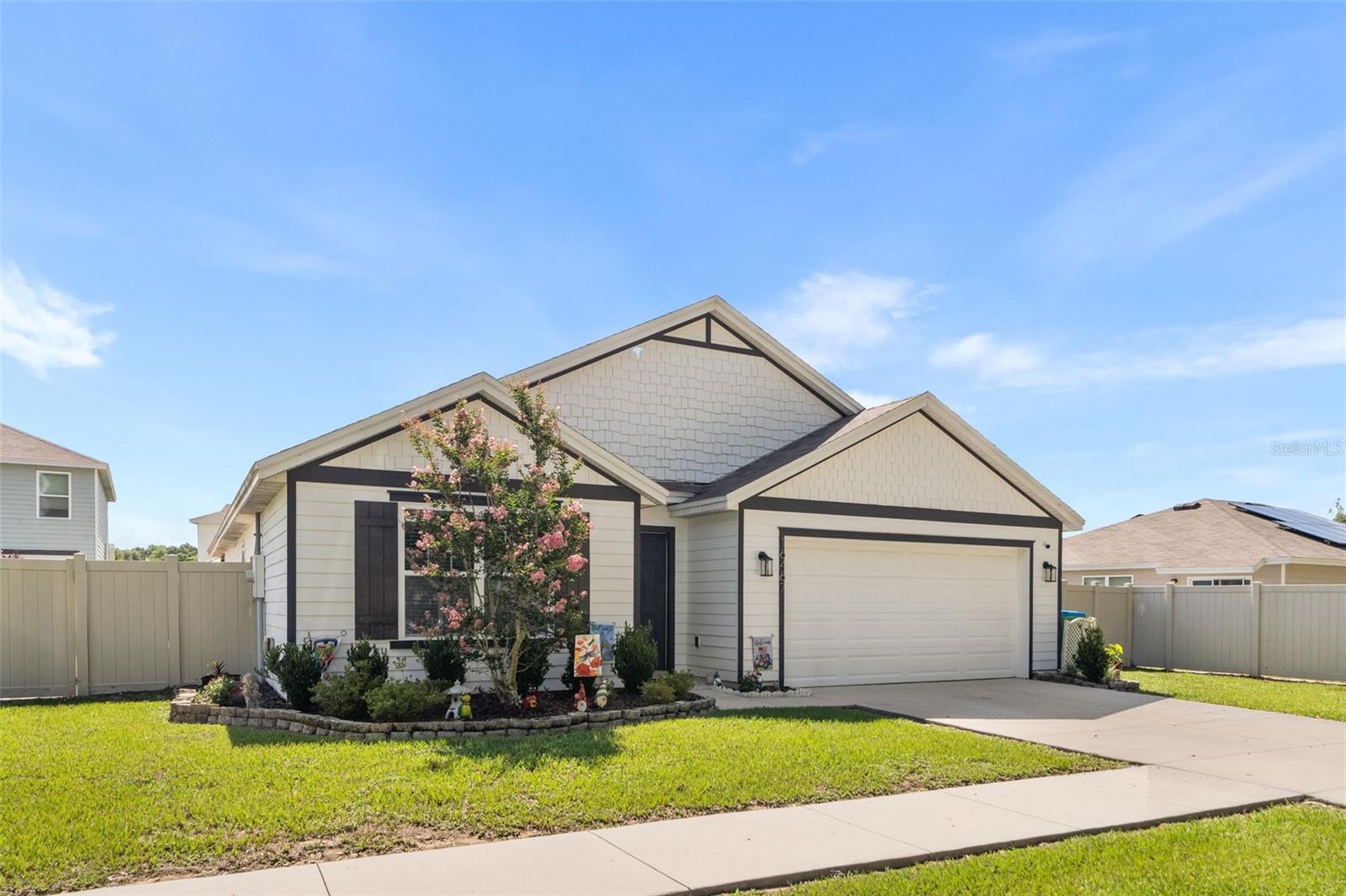OAK RIDGE AT HIGH SPGS PH III PB 37 PG 30 - Residential