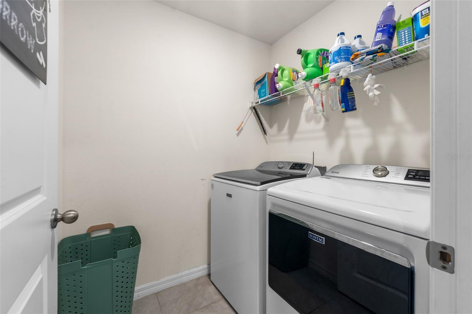 OAK RIDGE AT HIGH SPGS PH III PB 37 PG 30 - Residential