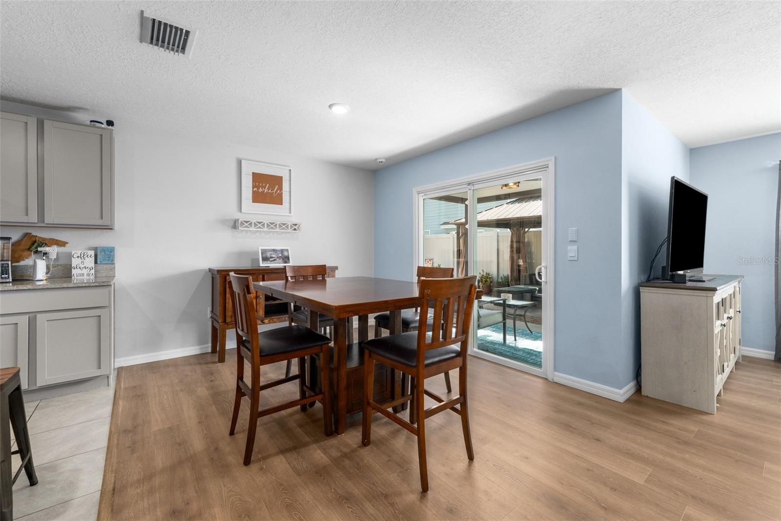 OAK RIDGE AT HIGH SPGS PH III PB 37 PG 30 - Residential