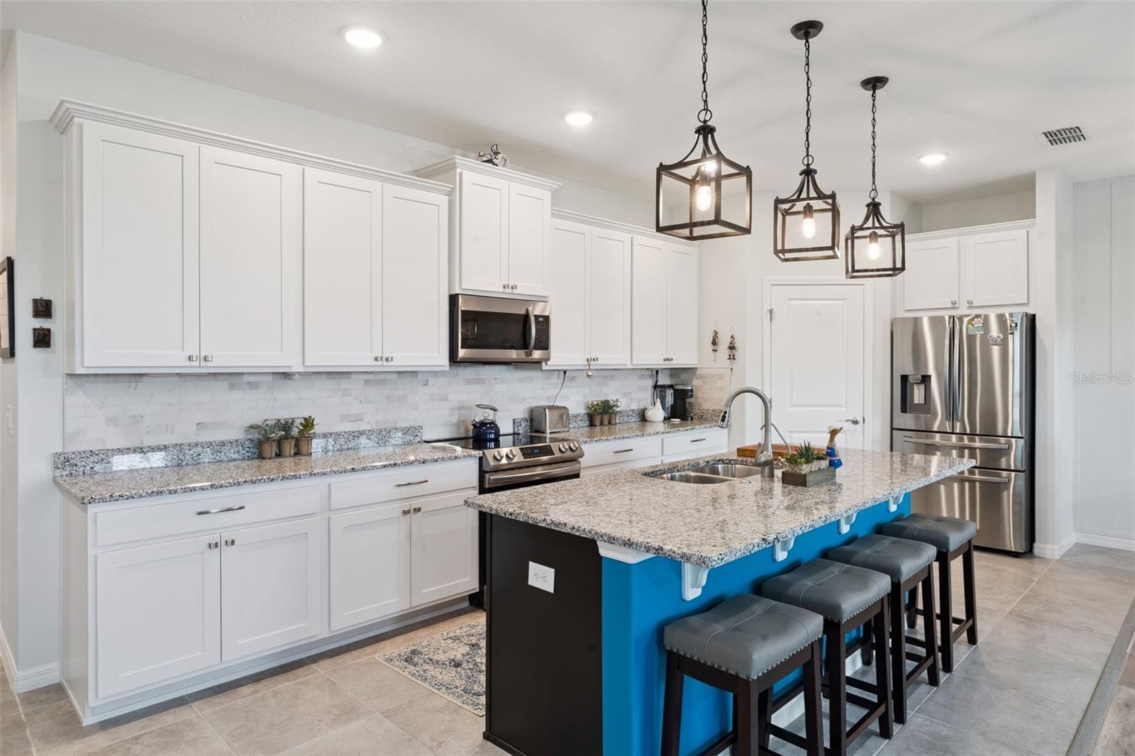 GROVELAND SUNRISE RIDGE - Residential