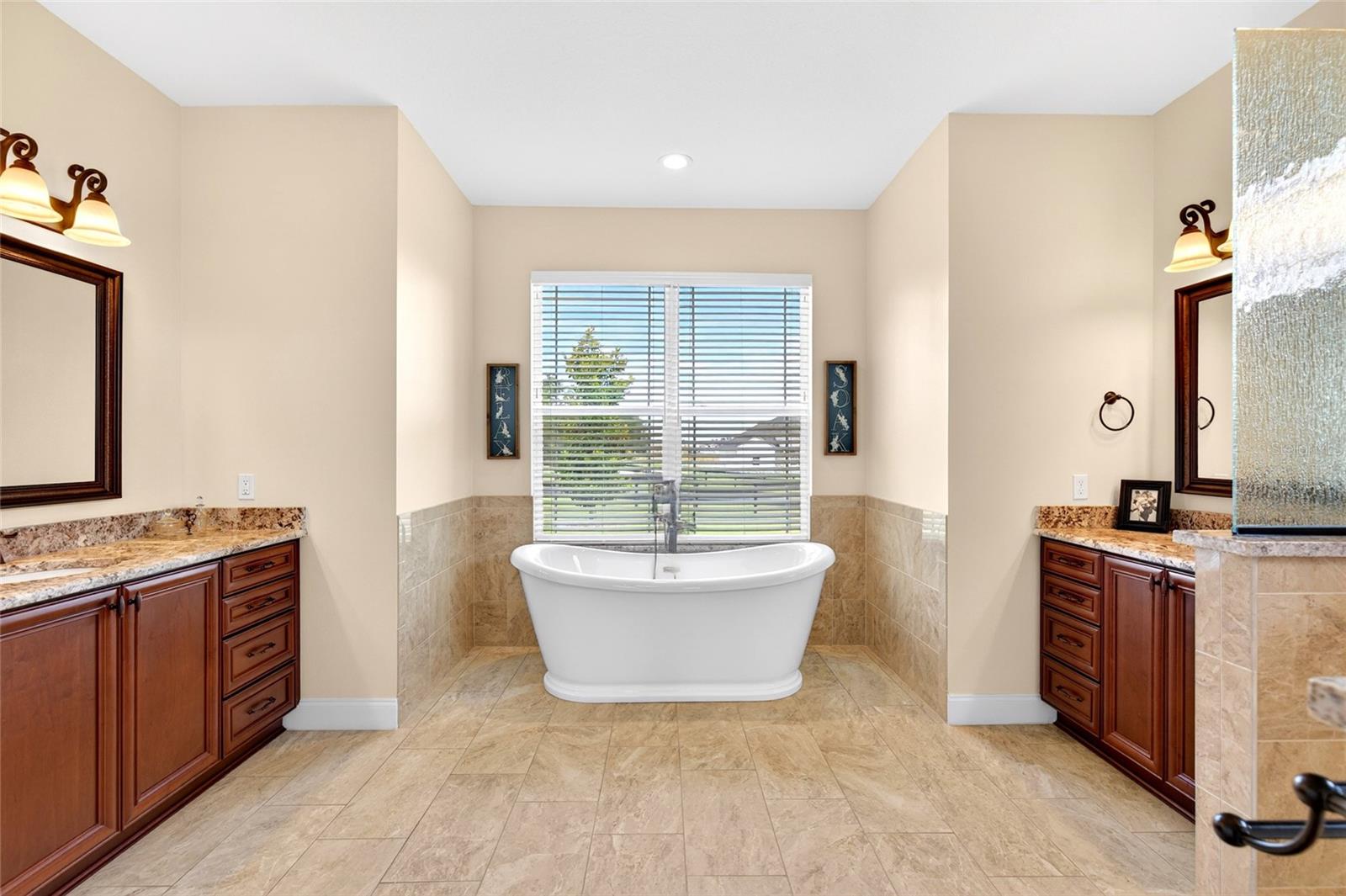 BRADFORD FARMS - Residential
