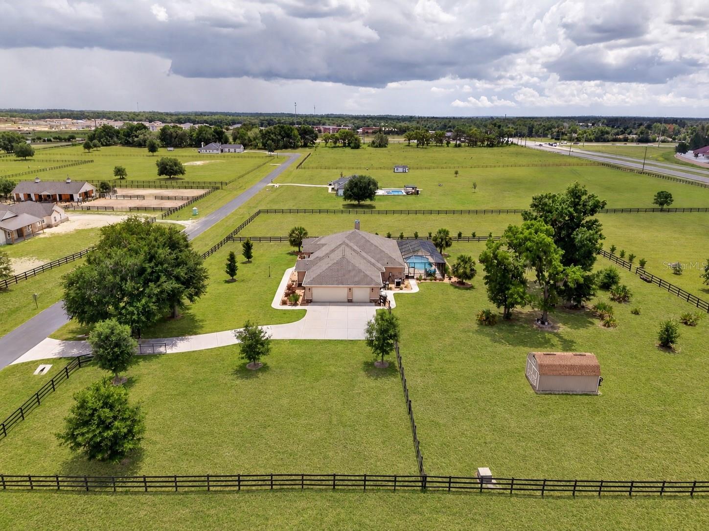 BRADFORD FARMS - Residential