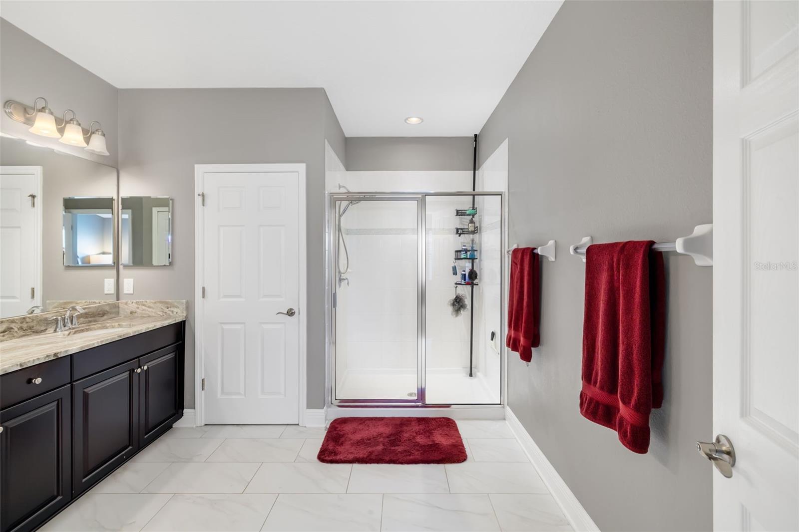 MUIRFIELD VILLAGE AT HONORE - Residential