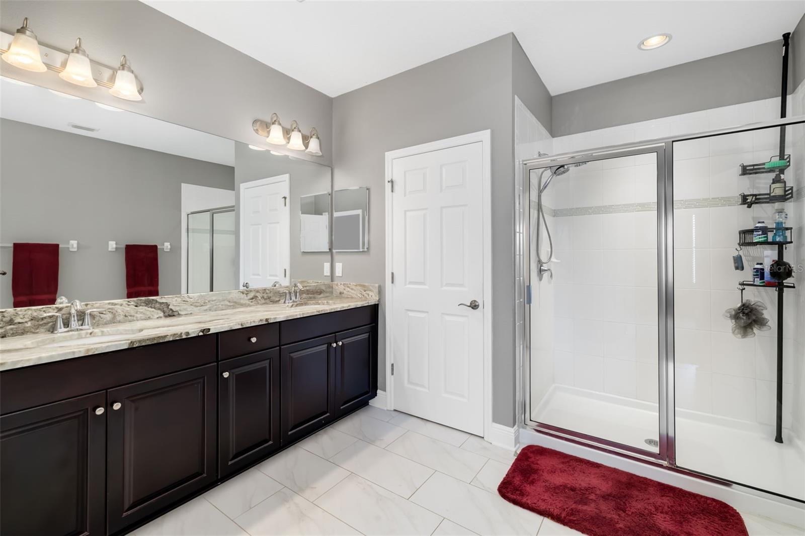 MUIRFIELD VILLAGE AT HONORE - Residential