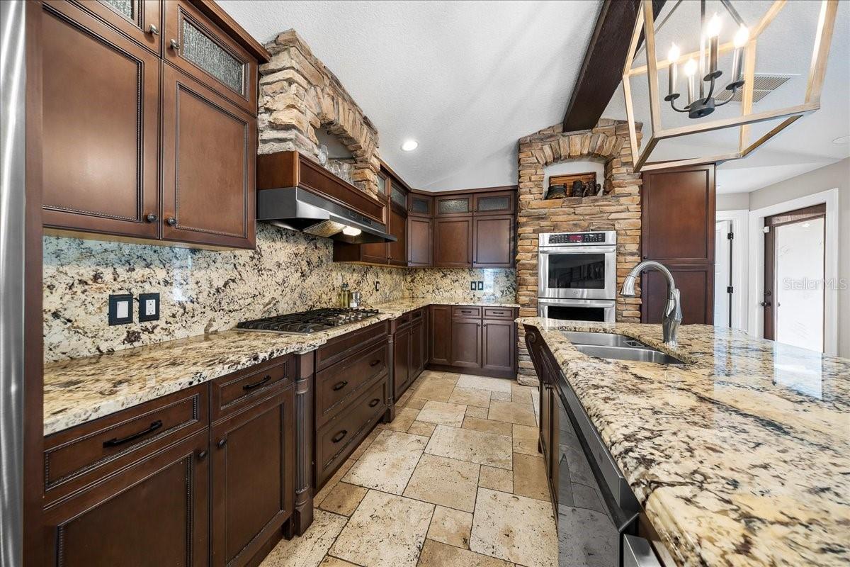 PARADISE COUNTRY CLUB UNIT 03 - Residential