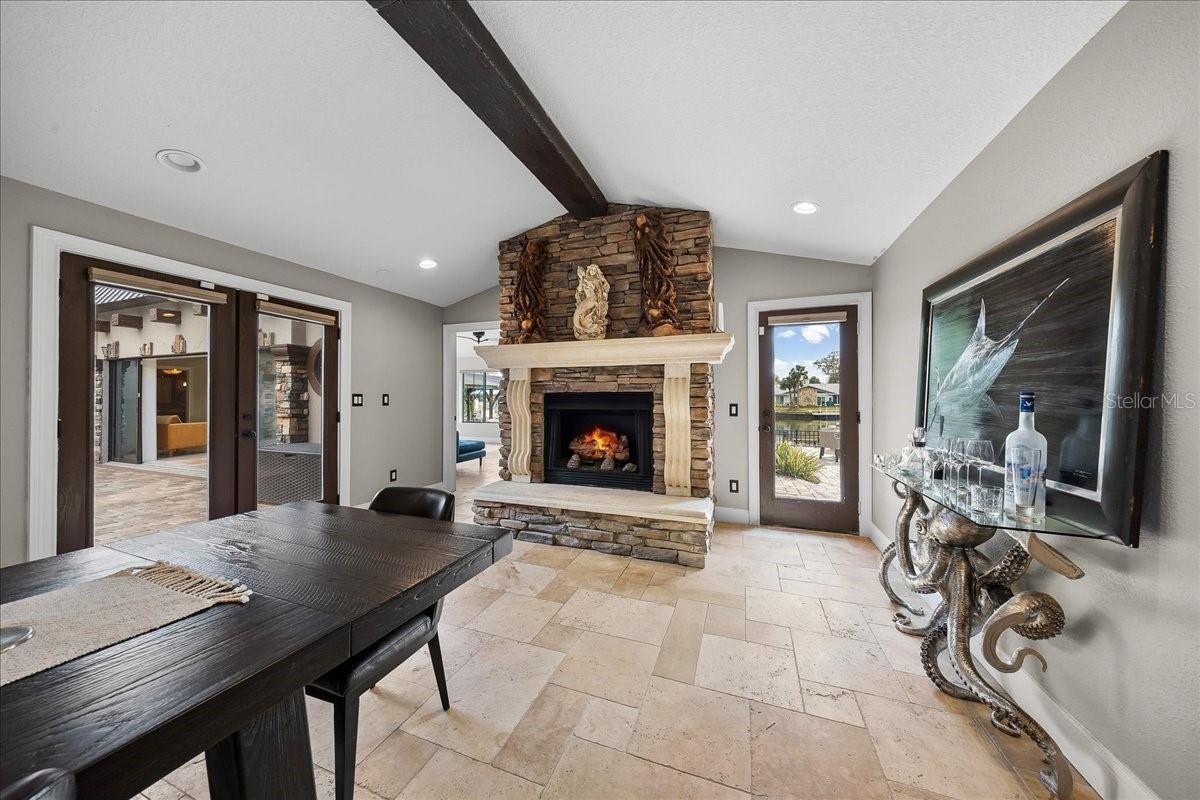 PARADISE COUNTRY CLUB UNIT 03 - Residential