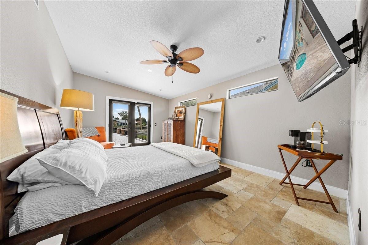 PARADISE COUNTRY CLUB UNIT 03 - Residential