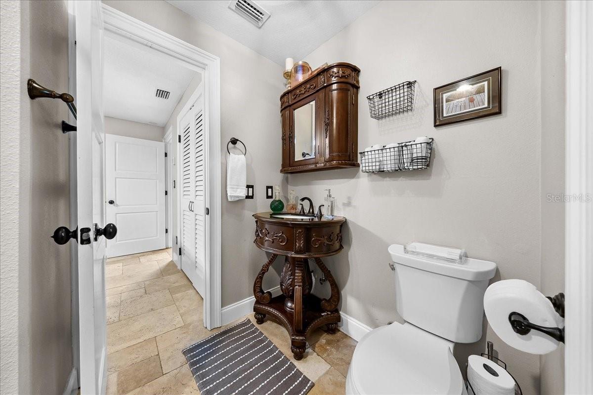 PARADISE COUNTRY CLUB UNIT 03 - Residential