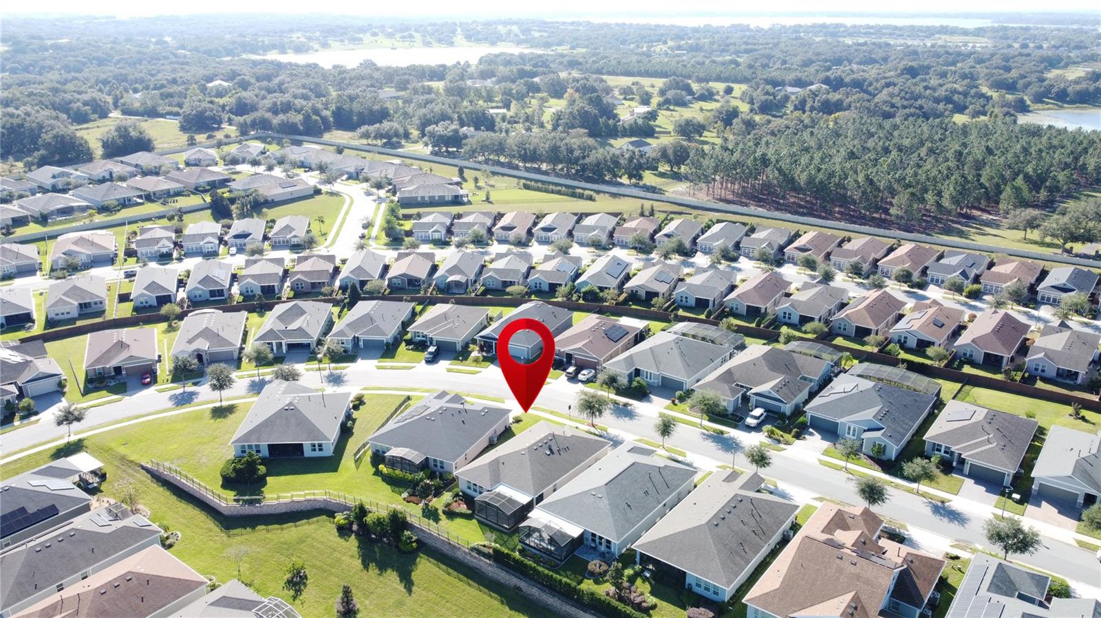 CASCADES OF GROVELAND (TRILOGY) - Residential