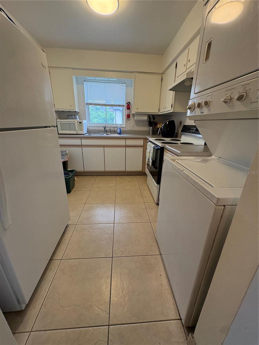 WINDMEADOWS VILLAGE 4 - Residential