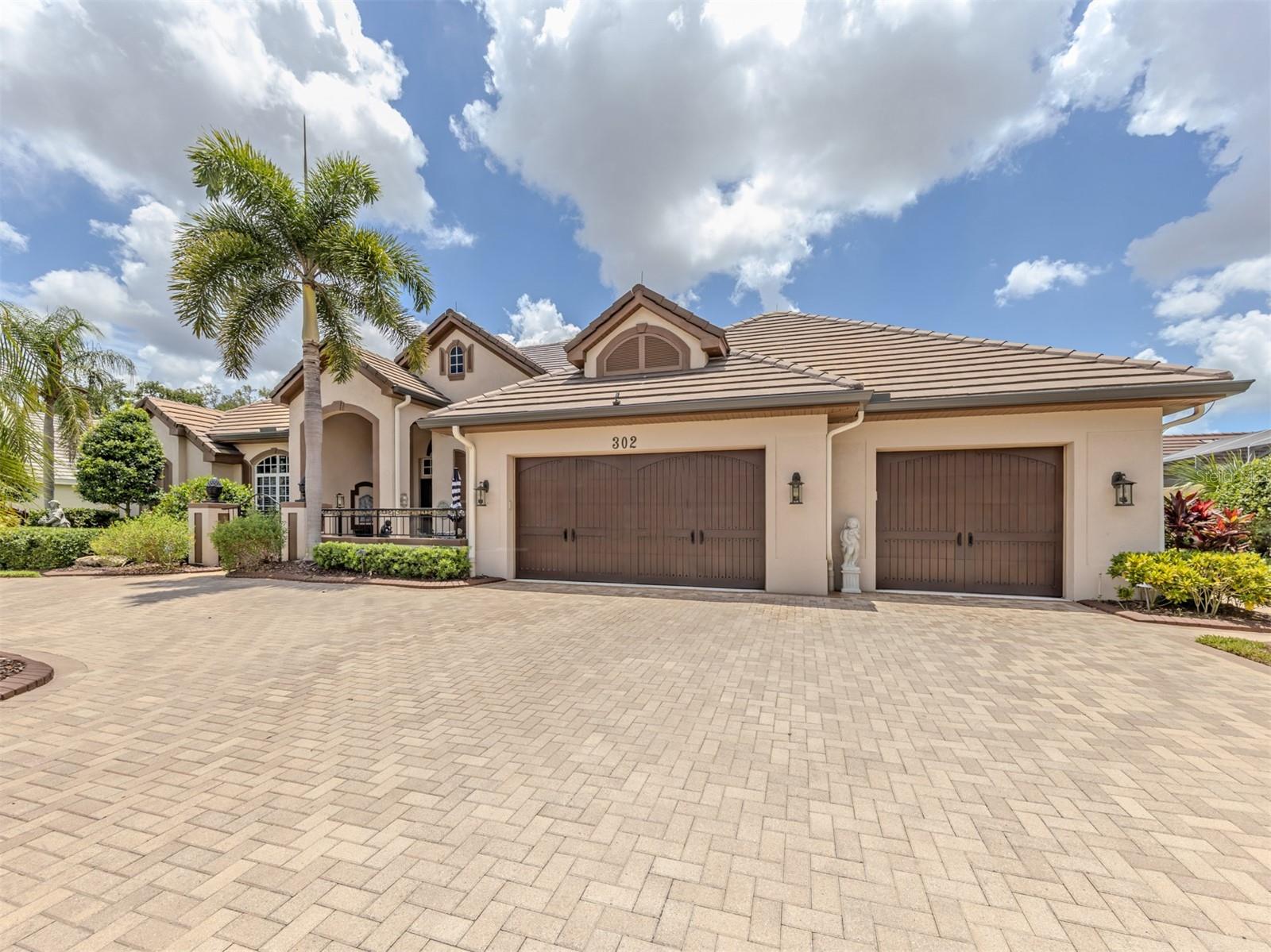 VENICE GOLF & CNTRY CLUB - Residential