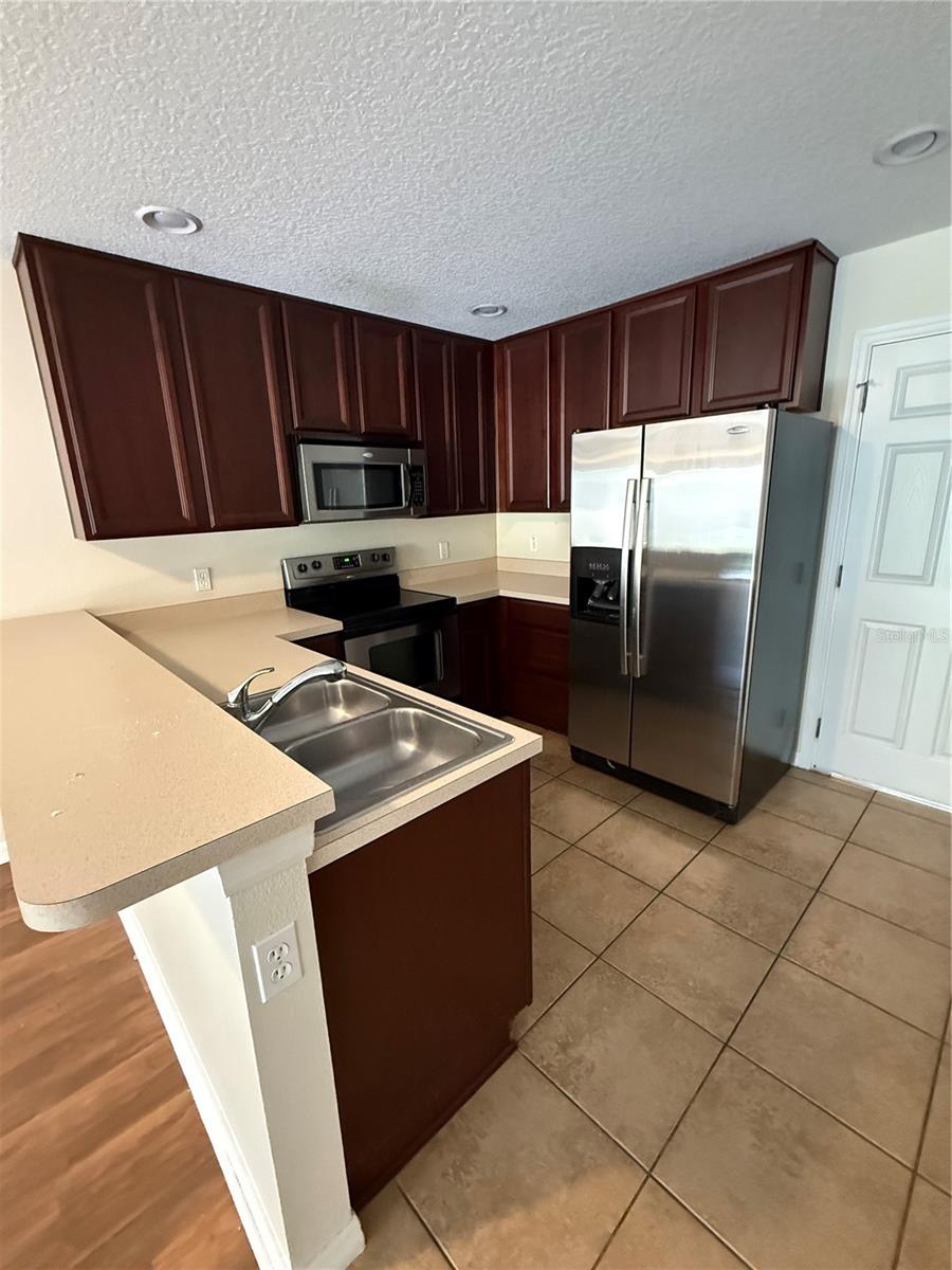 LYNWOOD/SOUTHMEADOW PH 22 & 2 - Residential Lease