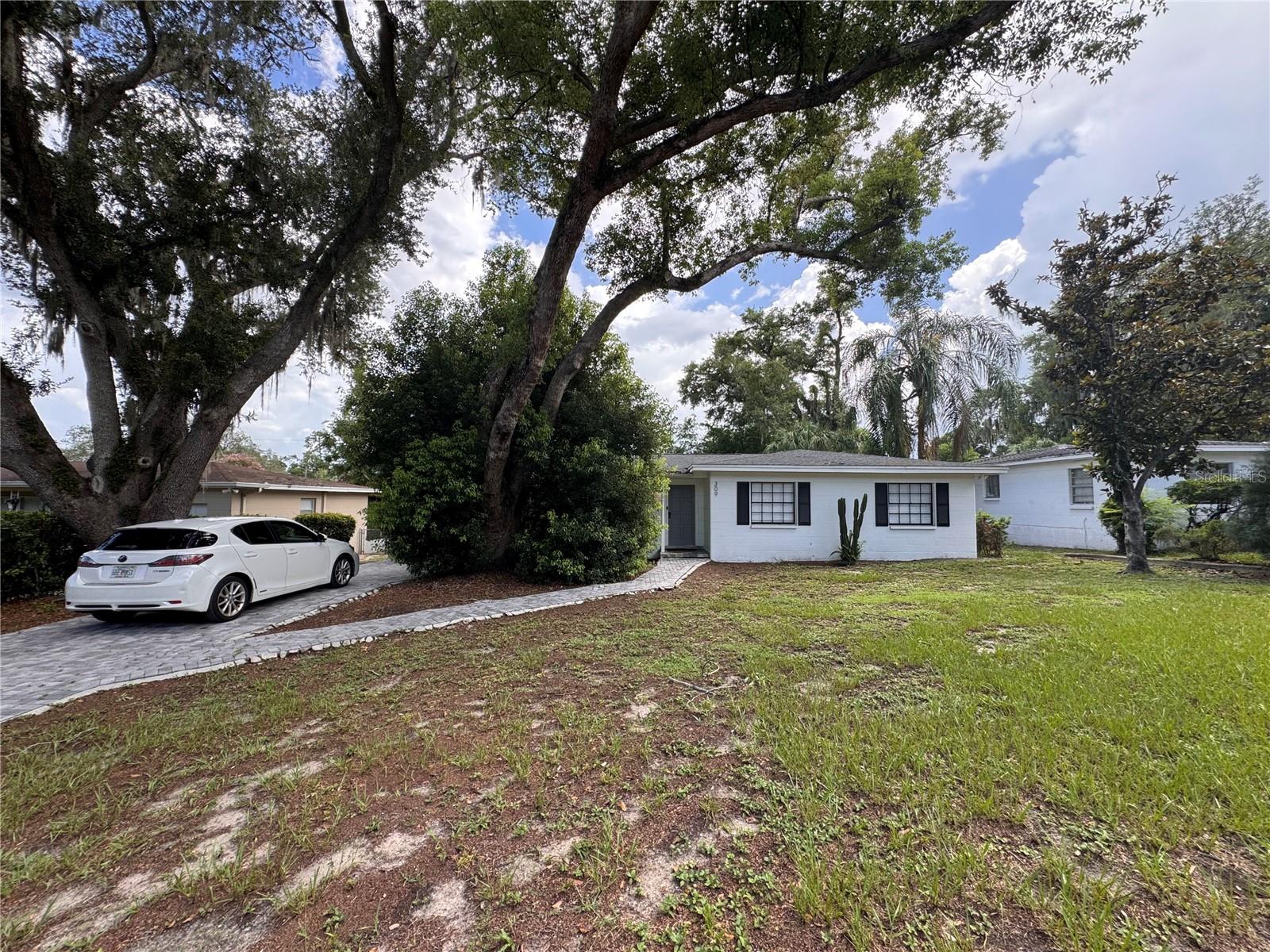 TEMPLE TERRACE ESTATES - Residential