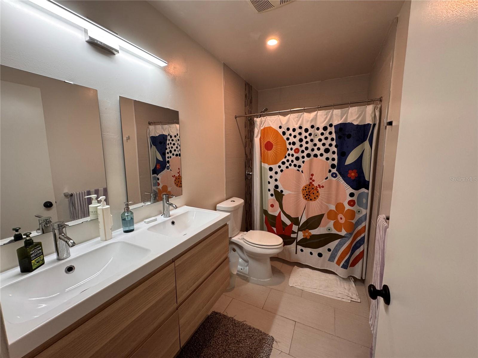TEMPLE TERRACE ESTATES - Residential
