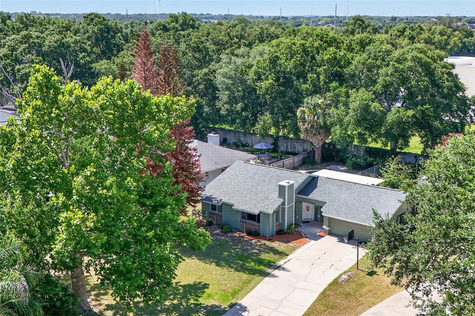 MOUNT DORA VILLAGE GROVE UNIT 01 - Residential