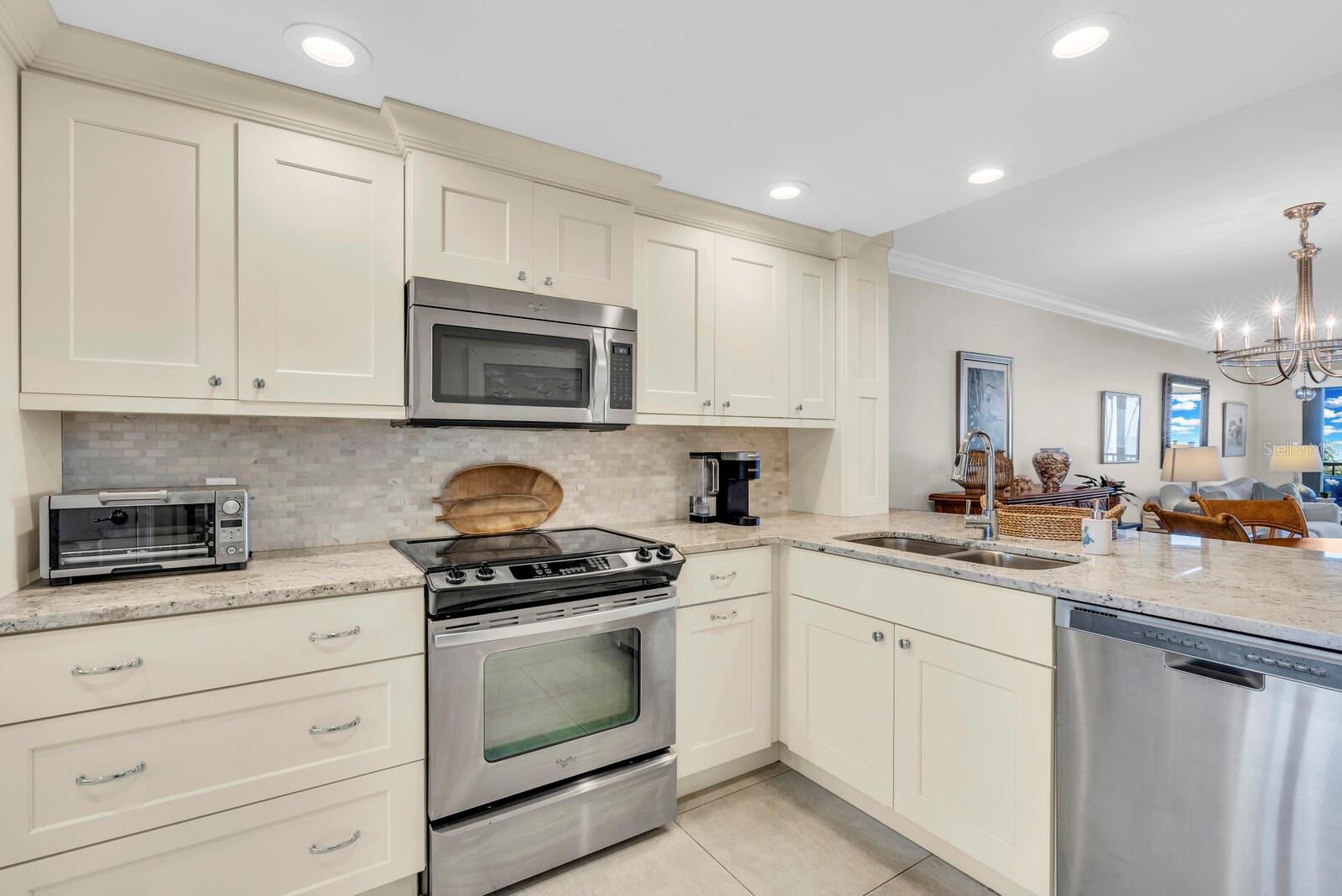 SEA OATS BLDG B - Residential