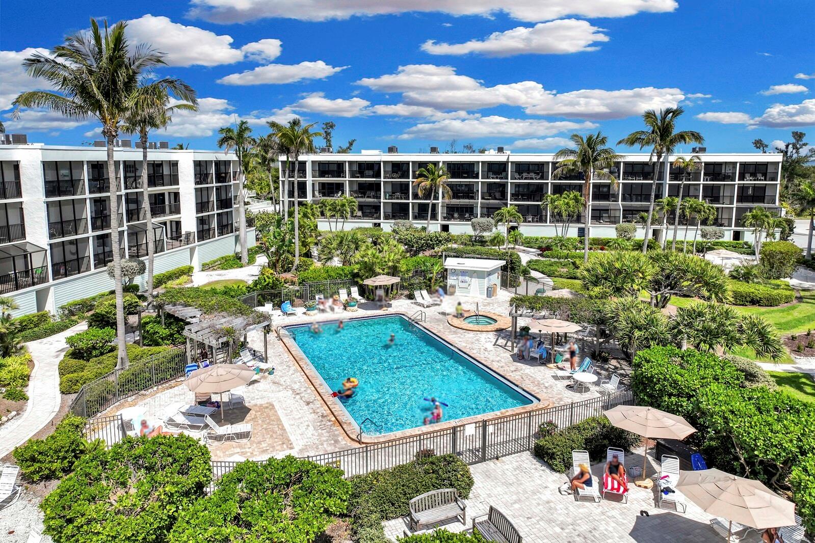 SEA OATS BLDG B - Residential