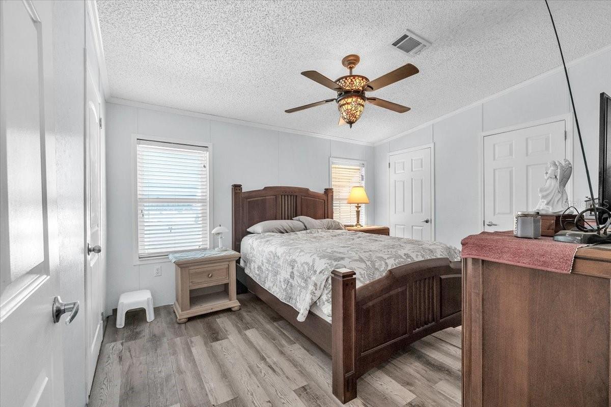 PINE ACRES - Residential