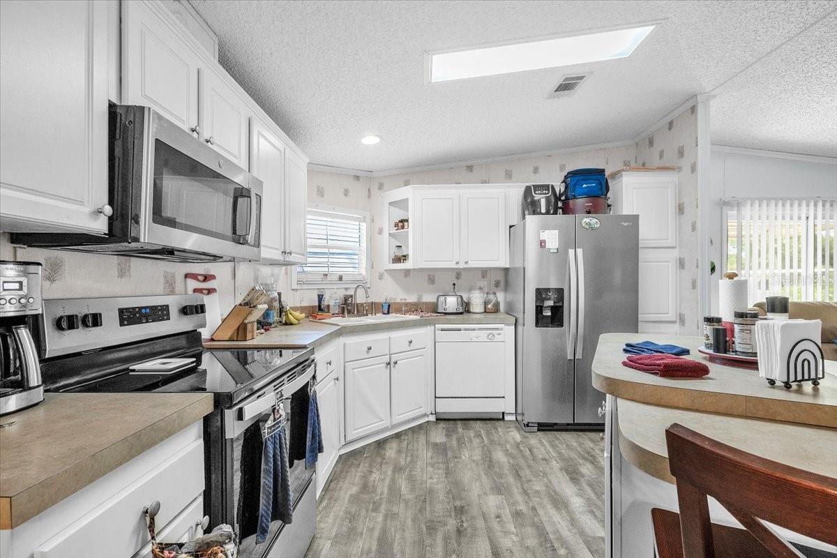 PINE ACRES - Residential