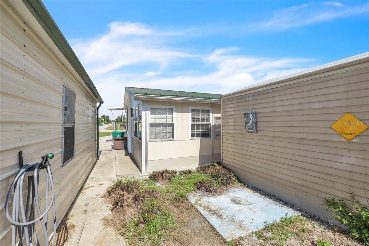 PINE ACRES - Residential
