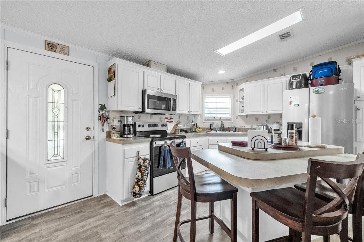 PINE ACRES - Residential
