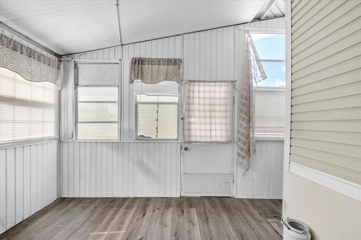 PINE ACRES - Residential