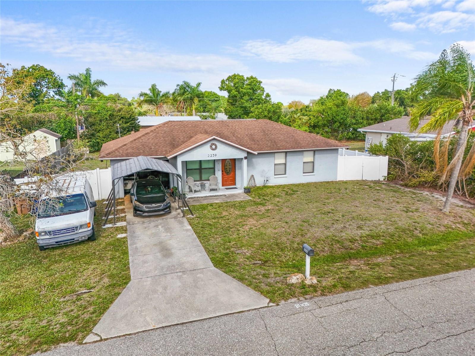 FORT MYERS SHORES - Residential