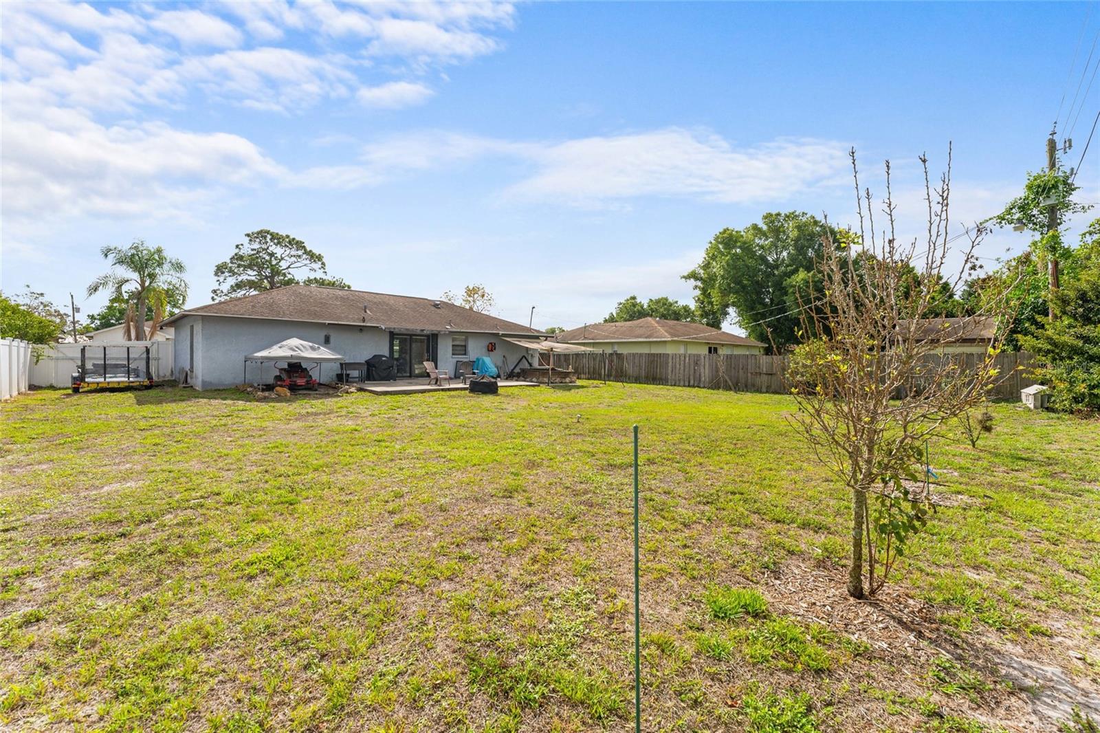 FORT MYERS SHORES - Residential