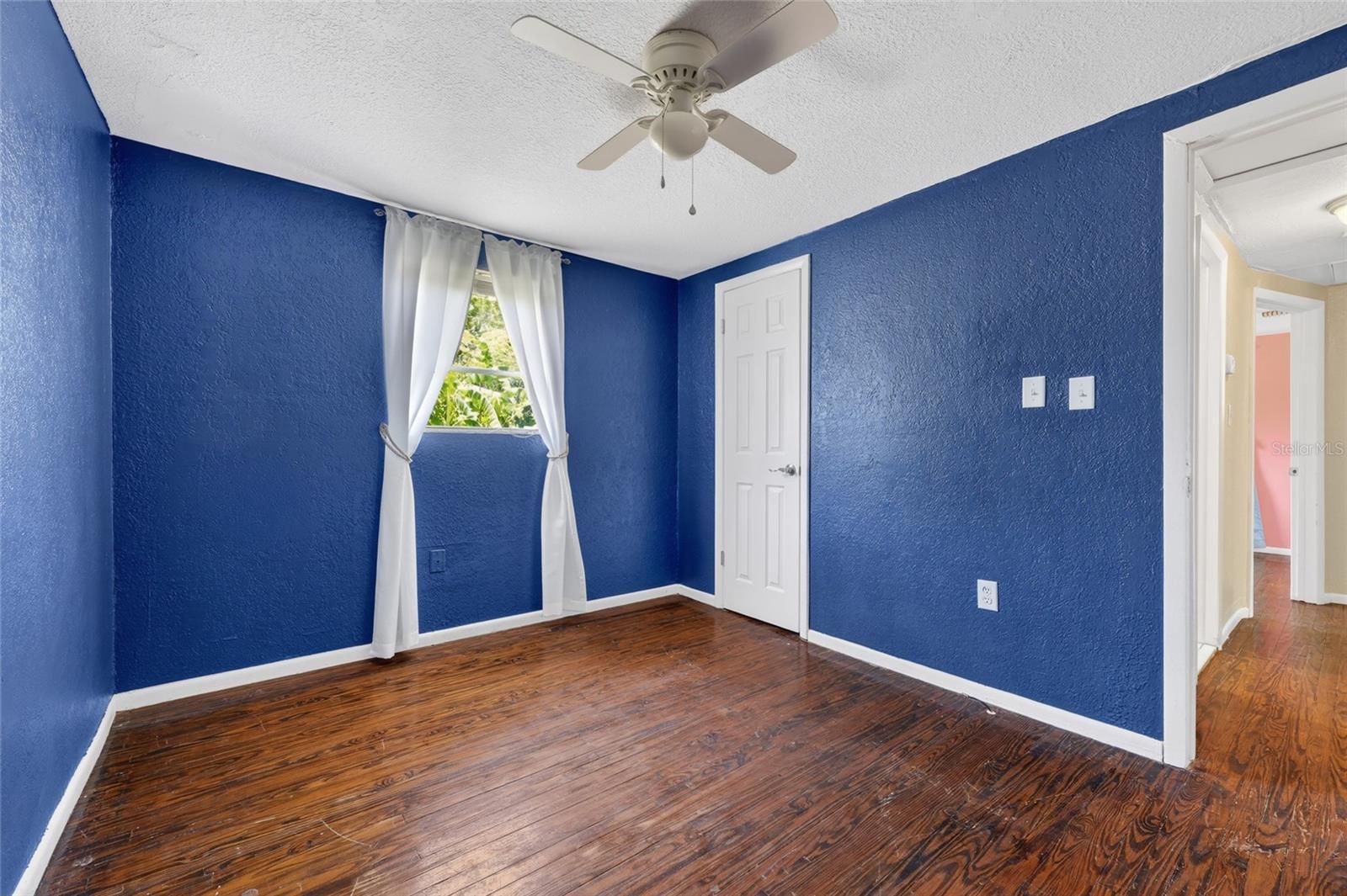PETTIT PARK - Residential