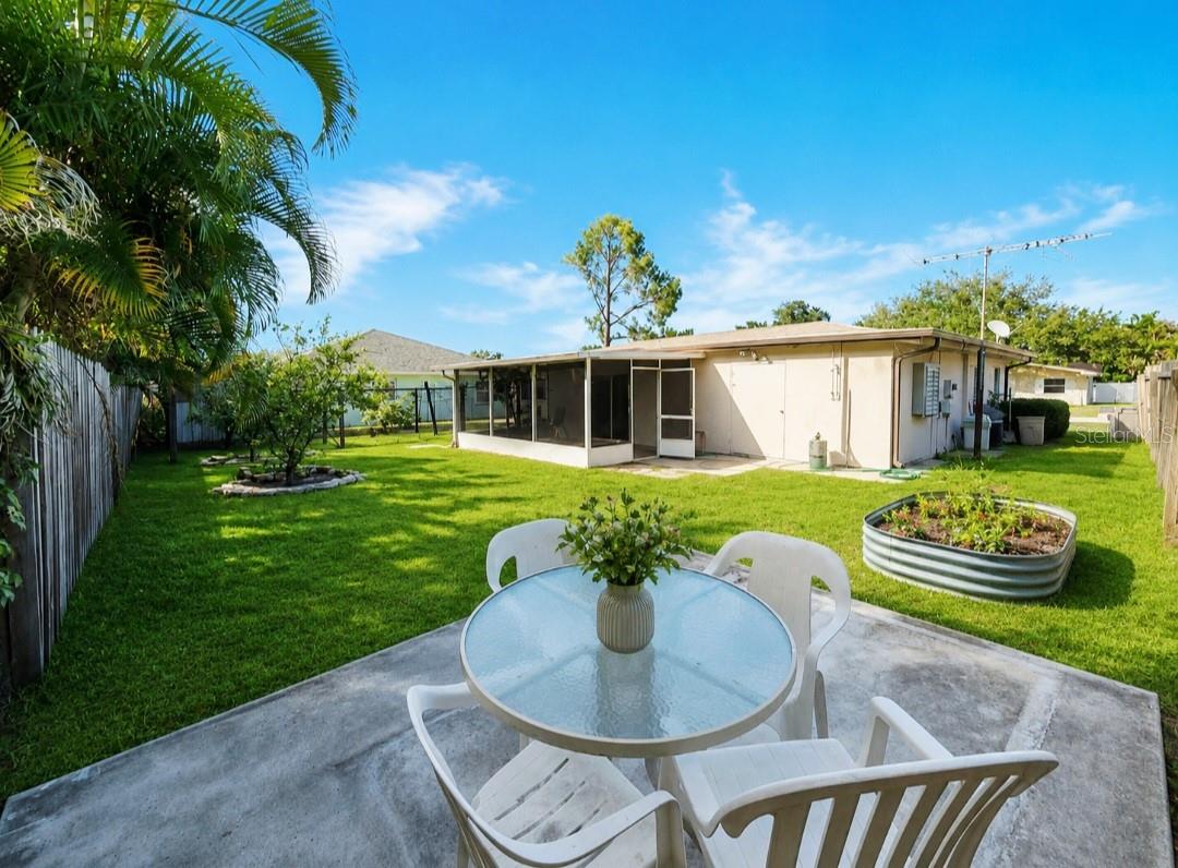 EASTWOOD TERRACE 1ST ADD - Residential