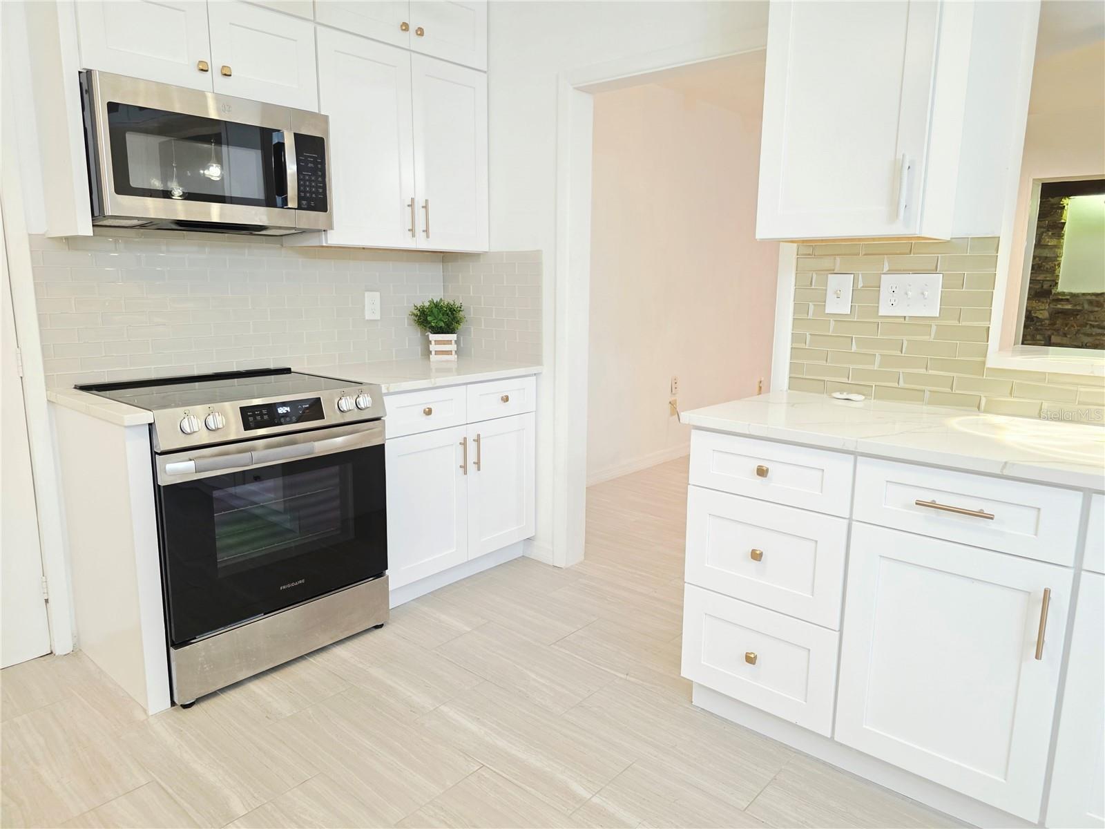 EASTWOOD TERRACE 1ST ADD - Residential
