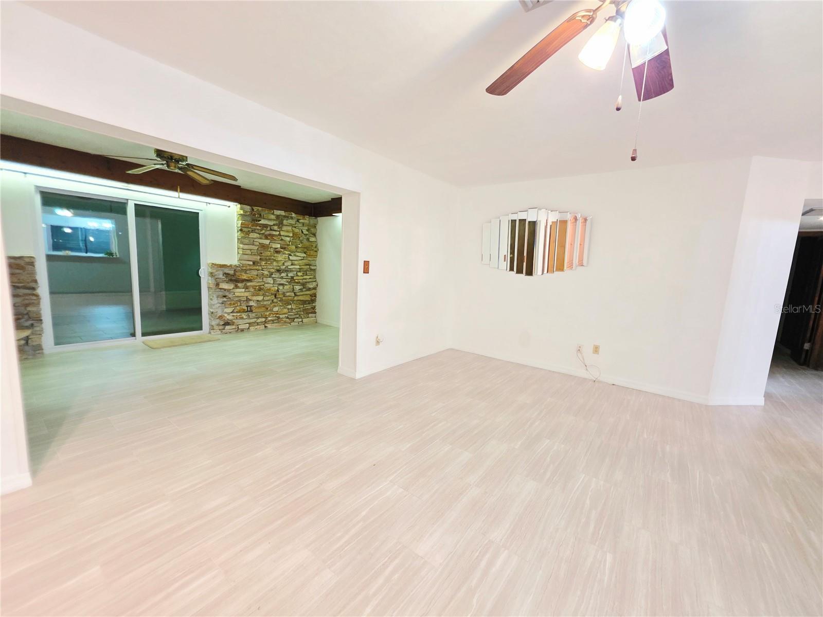 EASTWOOD TERRACE 1ST ADD - Residential