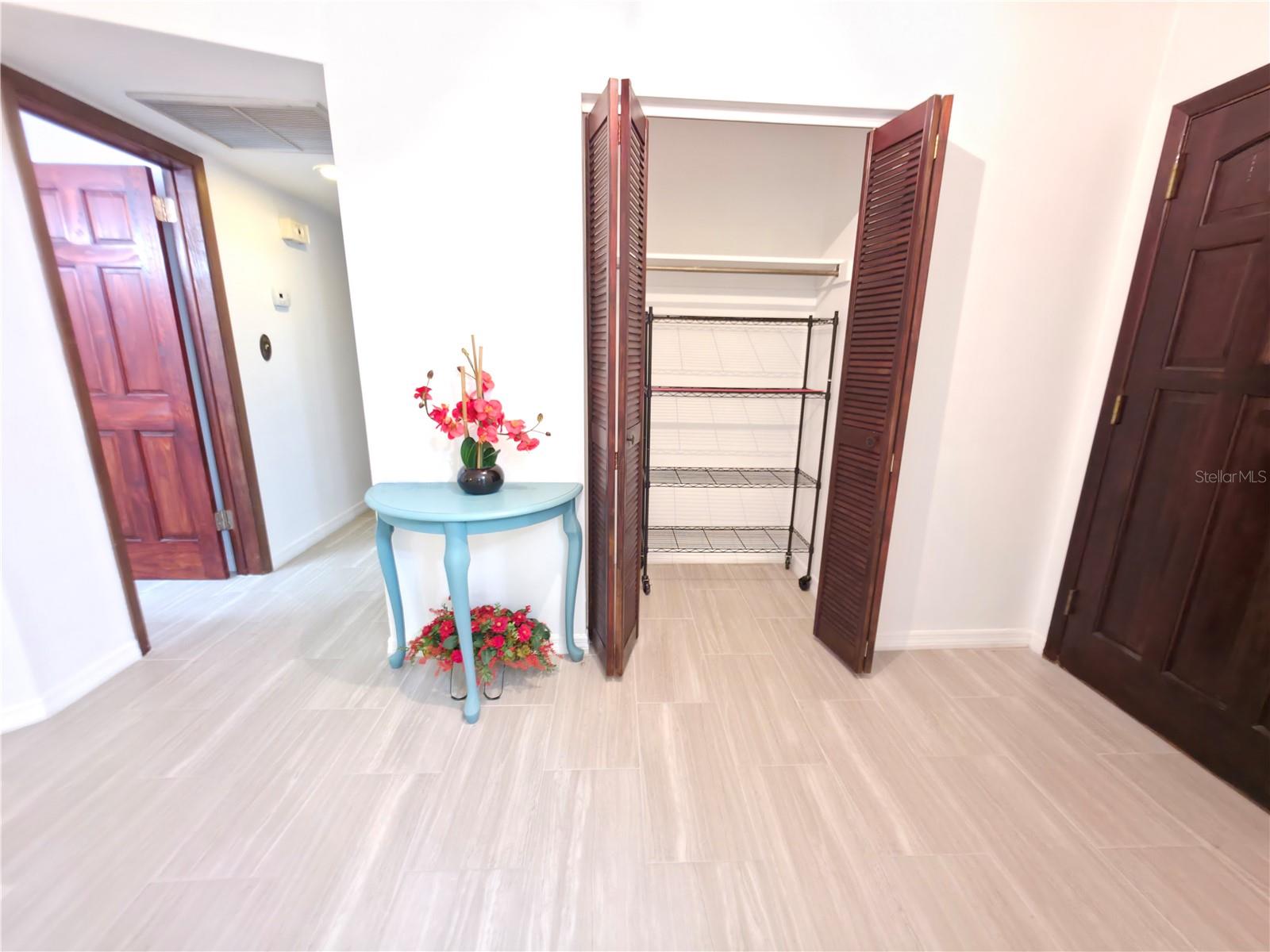 EASTWOOD TERRACE 1ST ADD - Residential