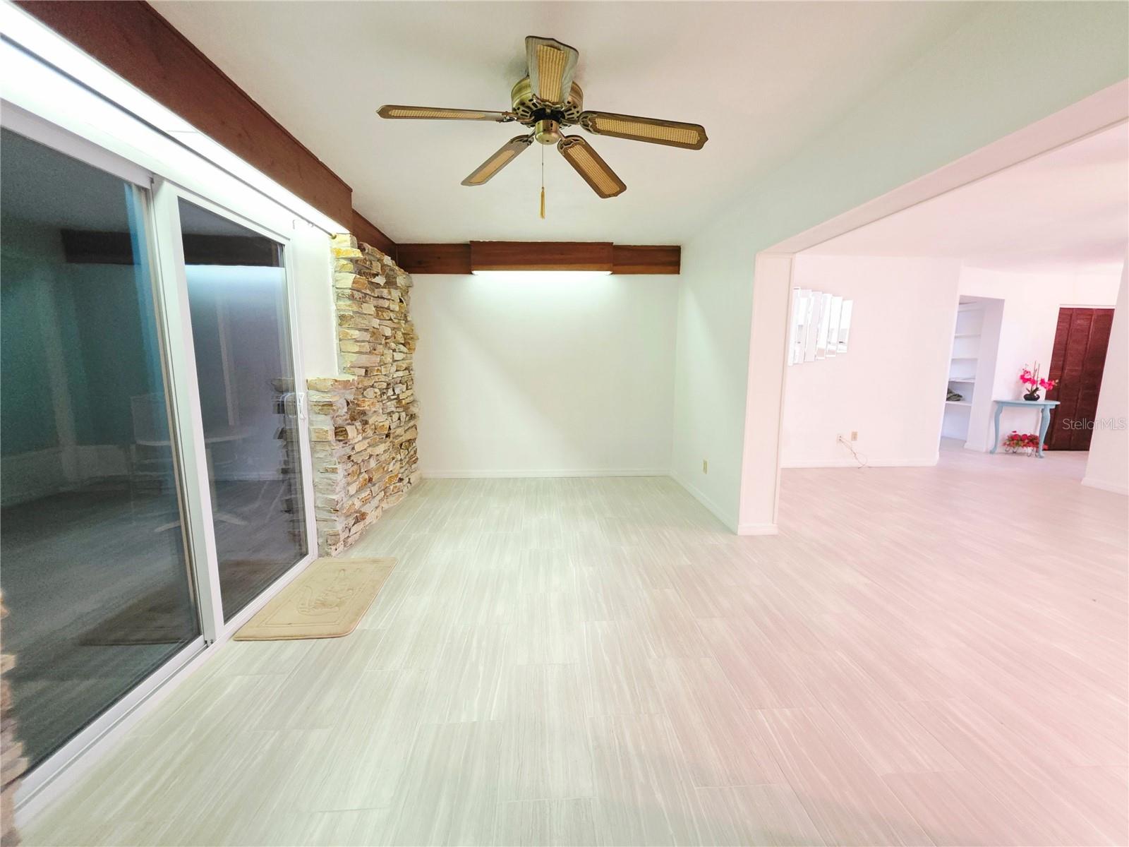 EASTWOOD TERRACE 1ST ADD - Residential