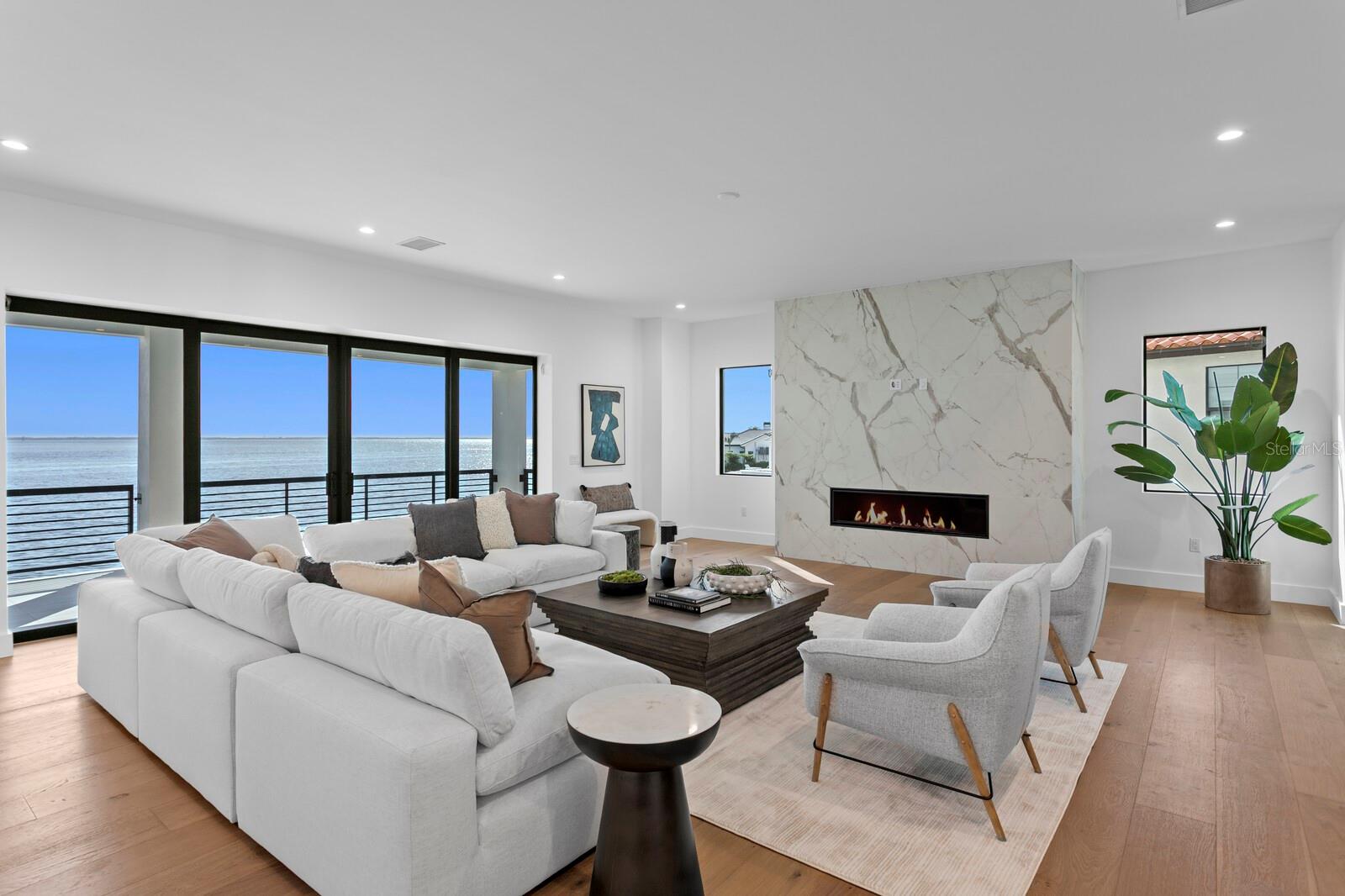 VENETIAN ISLES - Residential