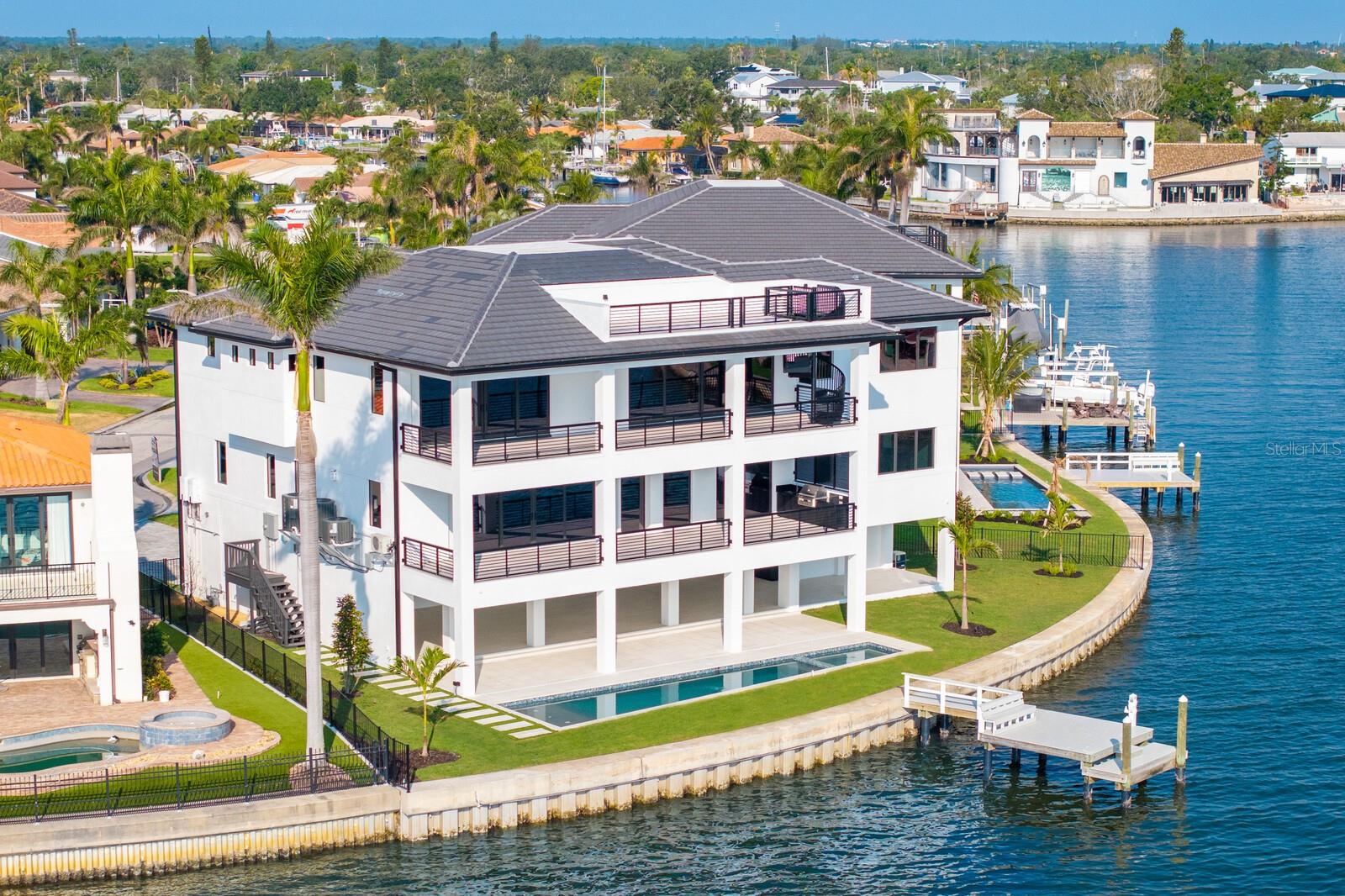 VENETIAN ISLES - Residential