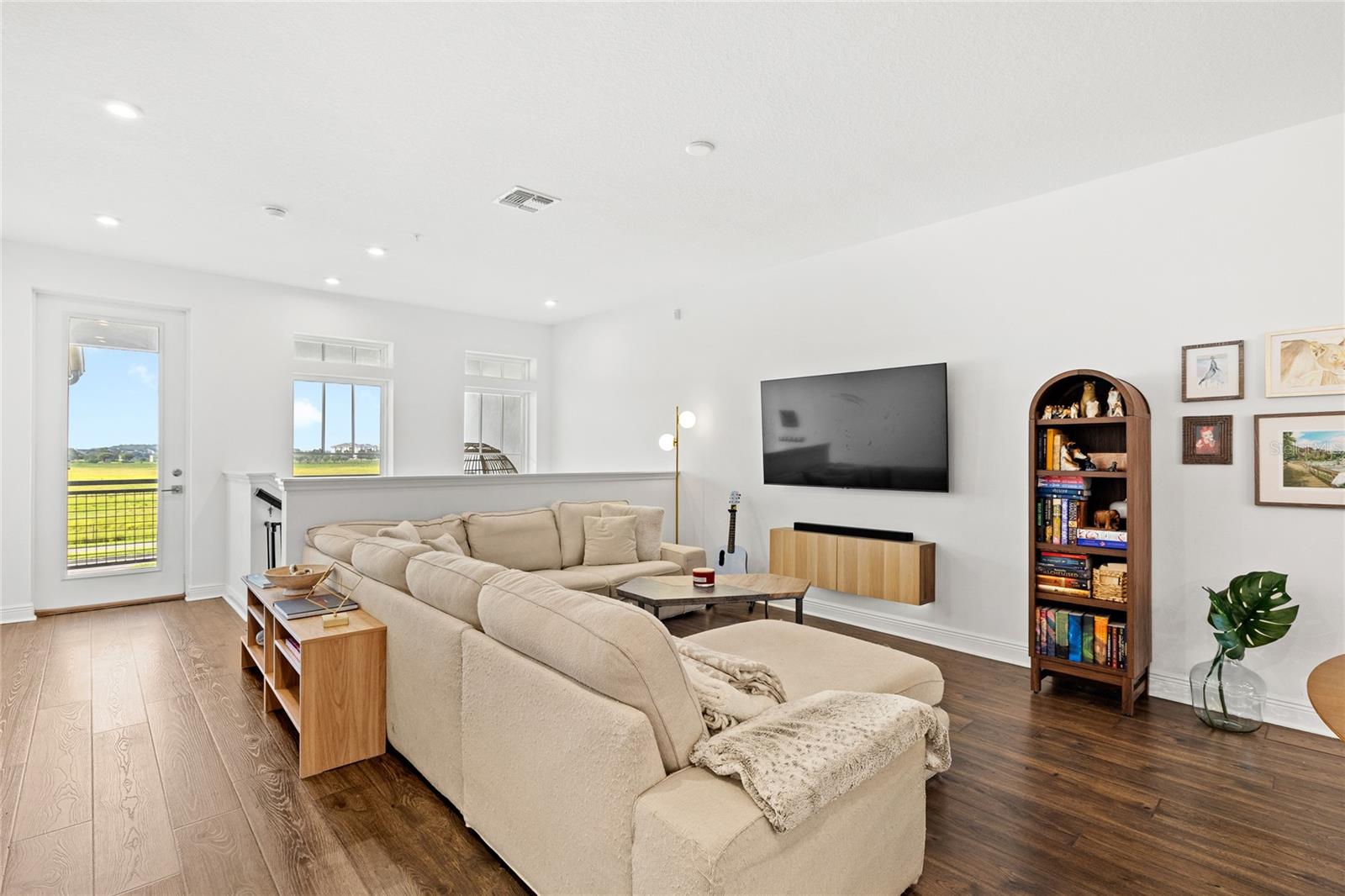LAUREATE PARK PH 10 - Residential