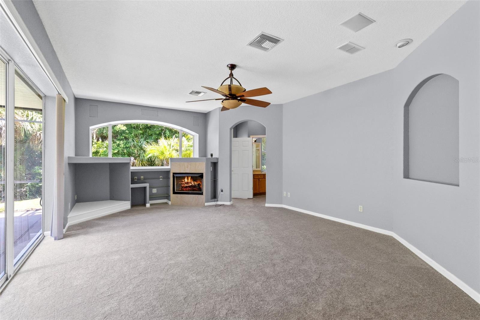 MOSS CREEK - Residential