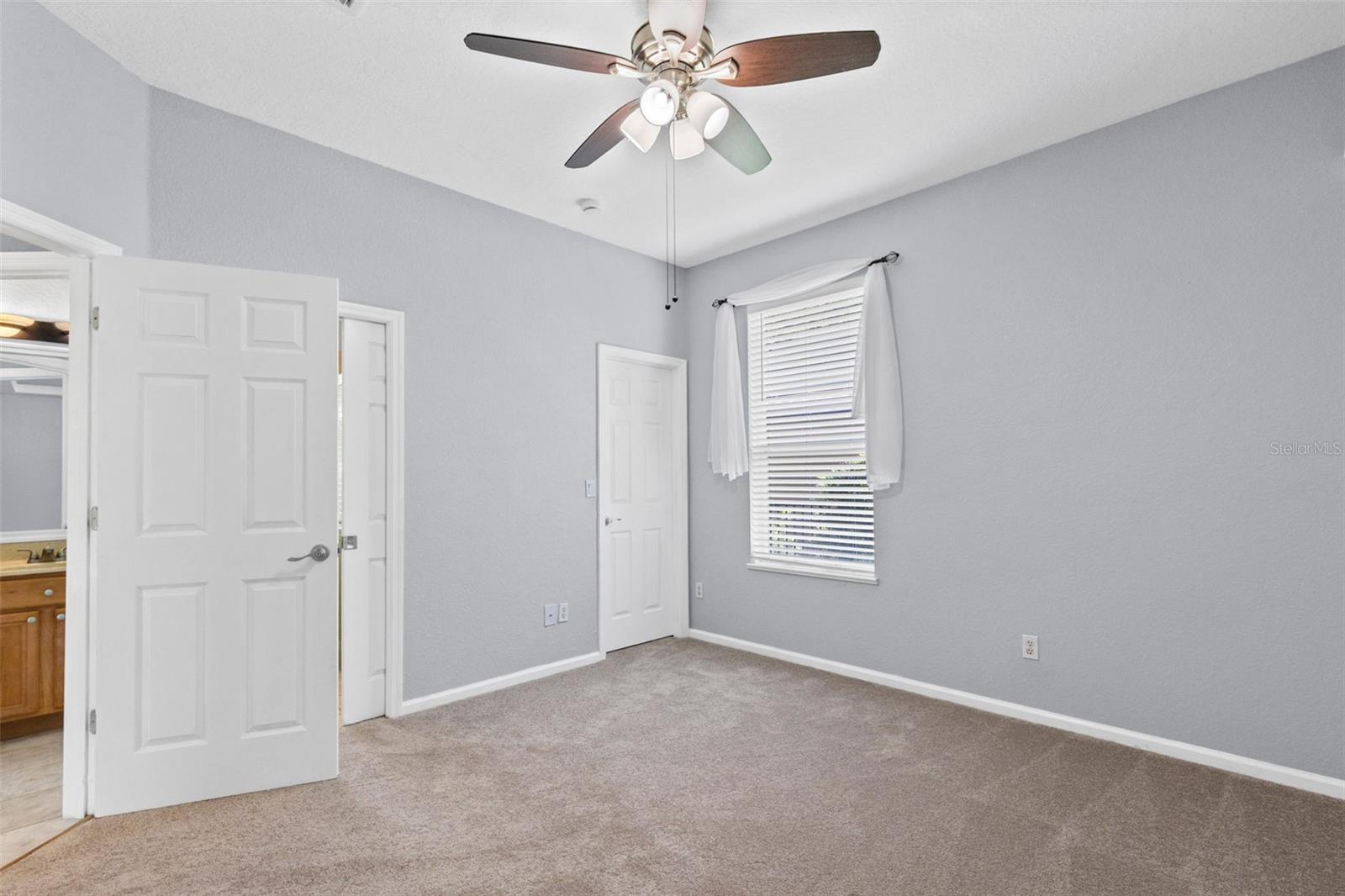 MOSS CREEK - Residential