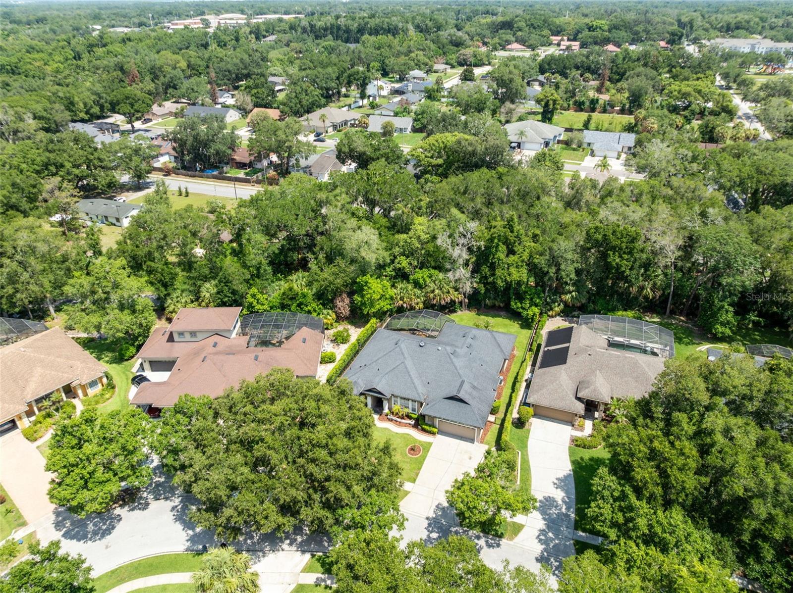 MOSS CREEK - Residential