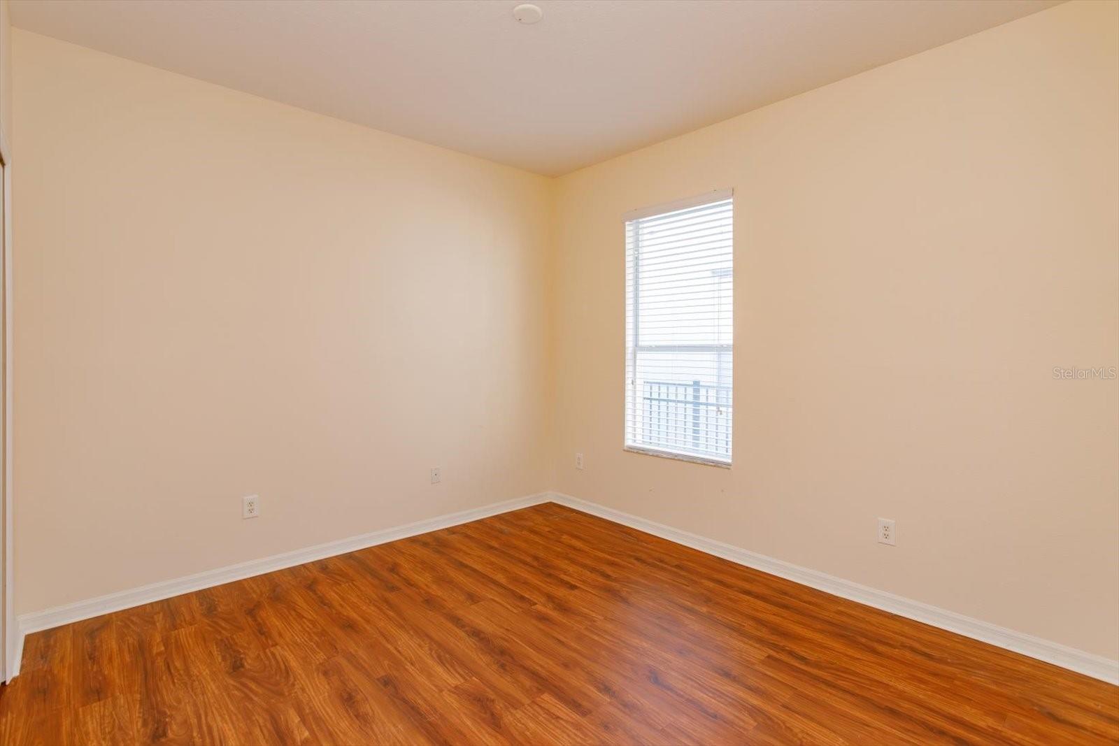 SIGNATURE LKS-PCL 01B - Residential