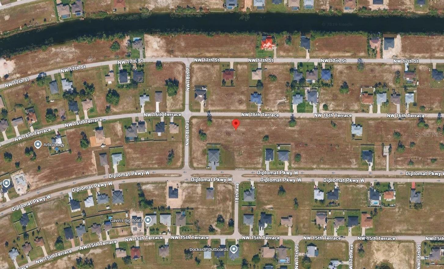 CAPE CORAL - Land