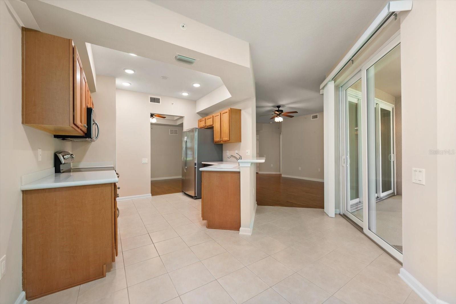 COACHMAN RESERVE CONDO - Residential