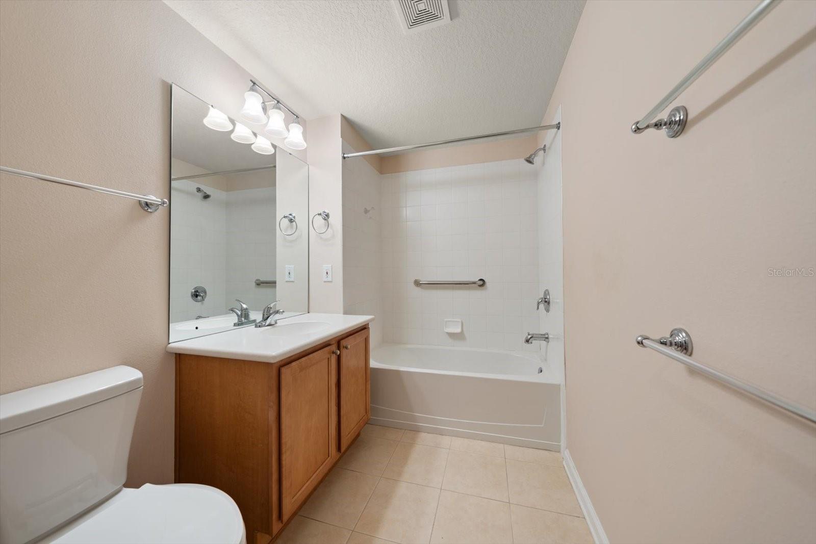 COACHMAN RESERVE CONDO - Residential