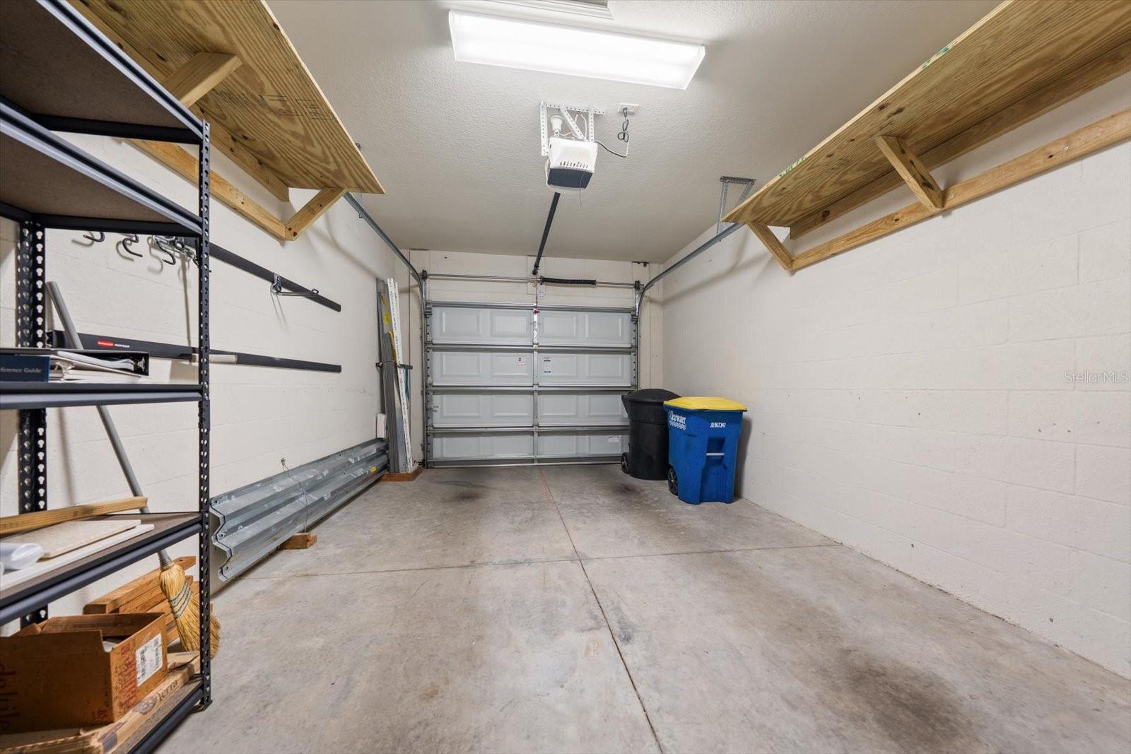 COACHMAN RESERVE CONDO - Residential