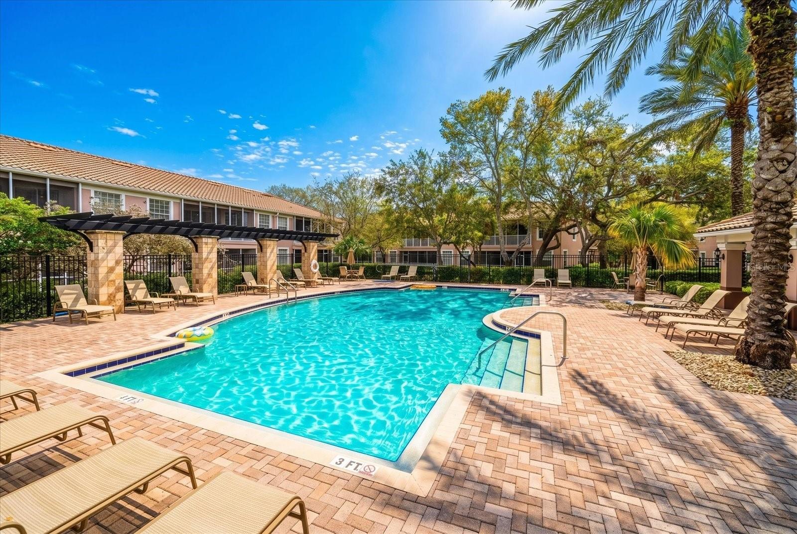 COACHMAN RESERVE CONDO - Residential